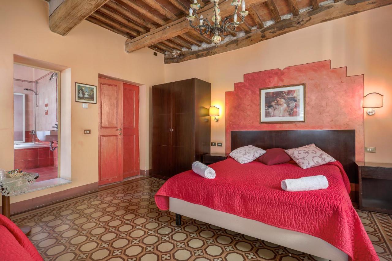 Antica Residenza Santa Chiara -City Center Lukka Zewnętrze zdjęcie