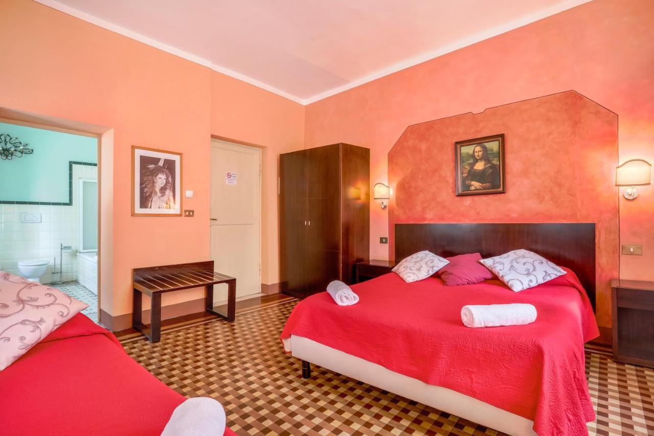 Antica Residenza Santa Chiara -City Center Lukka Zewnętrze zdjęcie
