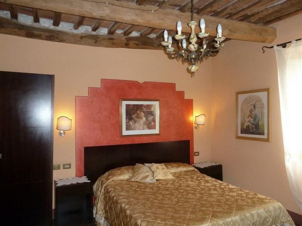 Antica Residenza Santa Chiara -City Center Lukka Zewnętrze zdjęcie