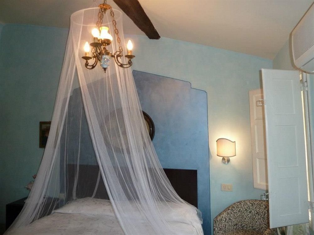 Antica Residenza Santa Chiara -City Center Lukka Zewnętrze zdjęcie